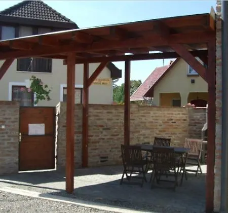 Apartment Bastyavar *